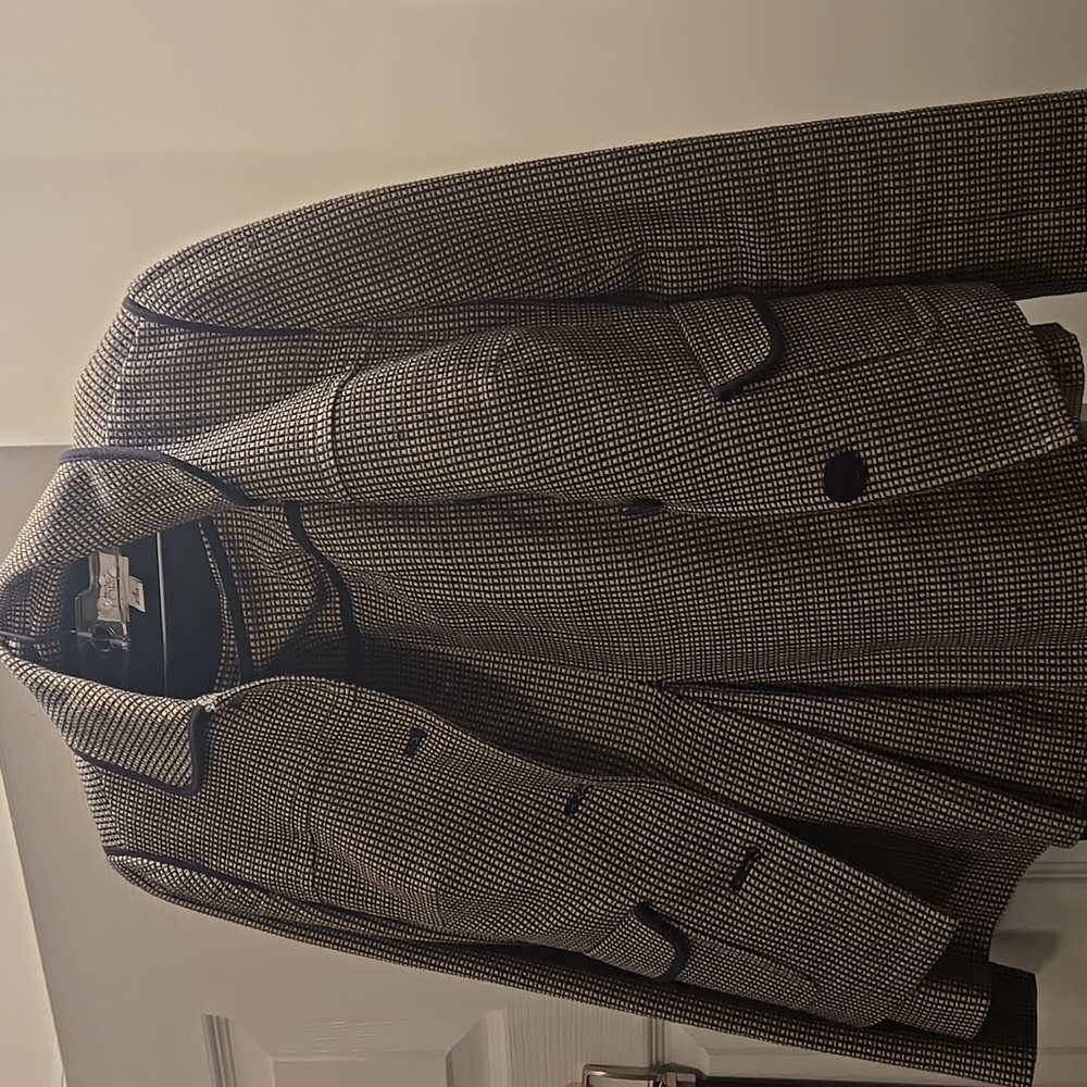 Ann Taylor Skirt suit size 0